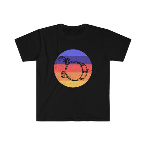 Vintage Grunge Circle Sunset - Bass Drum - Unisex Softstyle T-Shirt